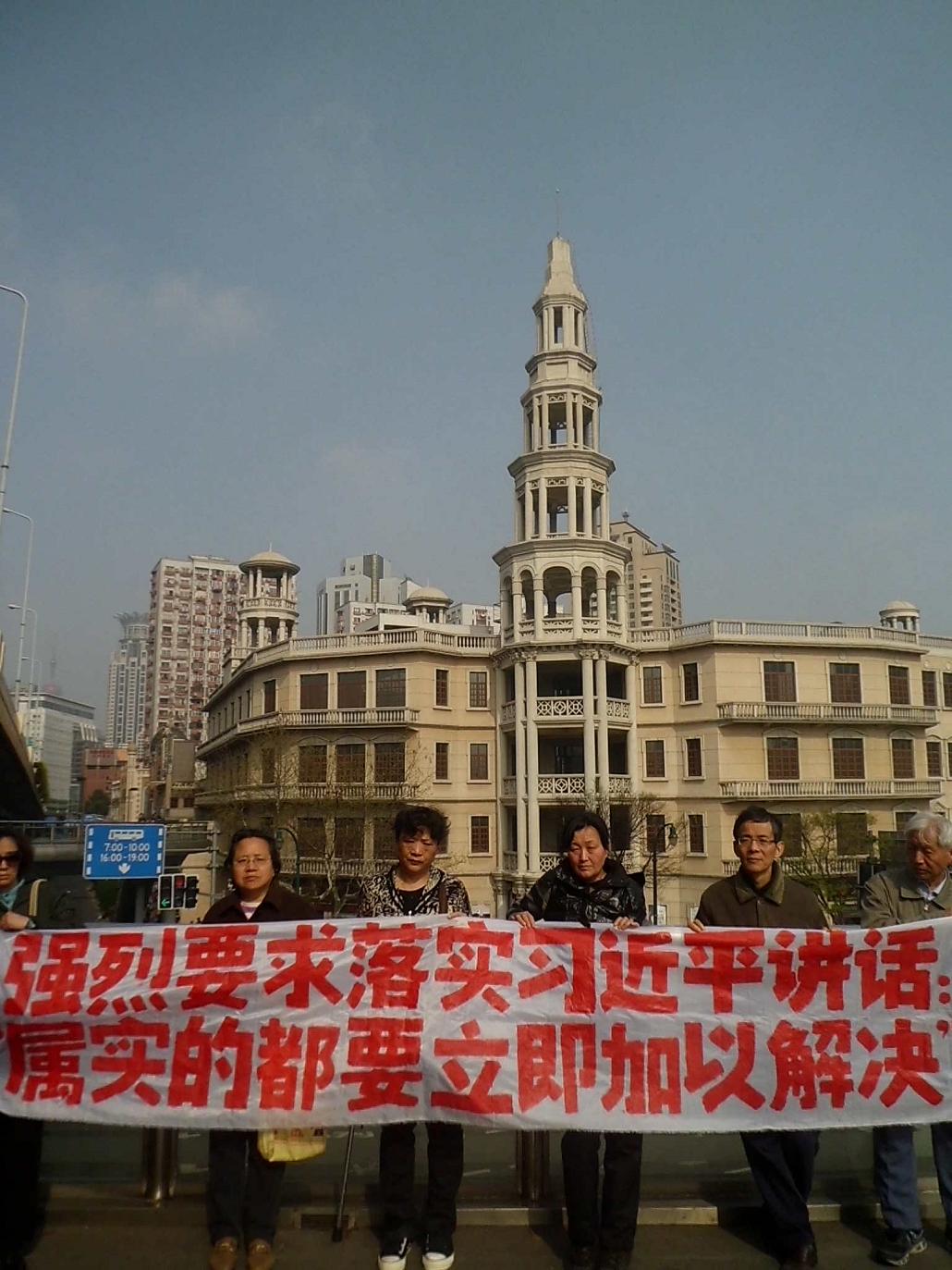 习近平话当放屁b.JPG